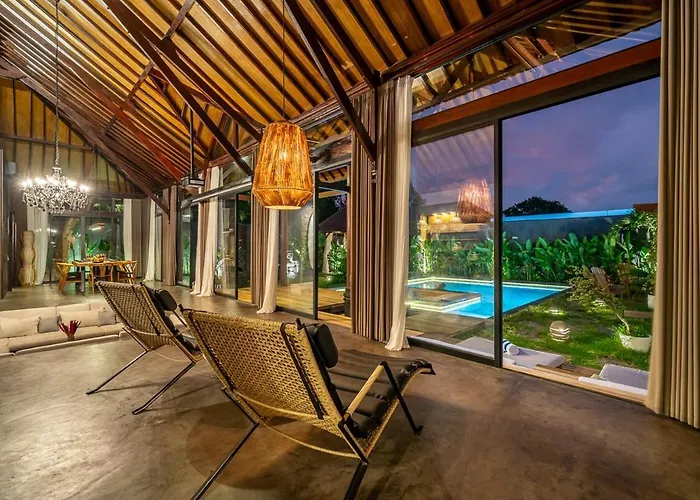 Villa Exclusive 4br Kito - Cinema, Sauna, Yoga And Pool *