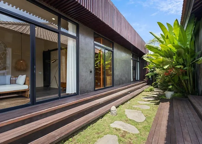 Villa Exclusive 4br Kito - Cinema, Sauna, Yoga And Pool Jimbaran